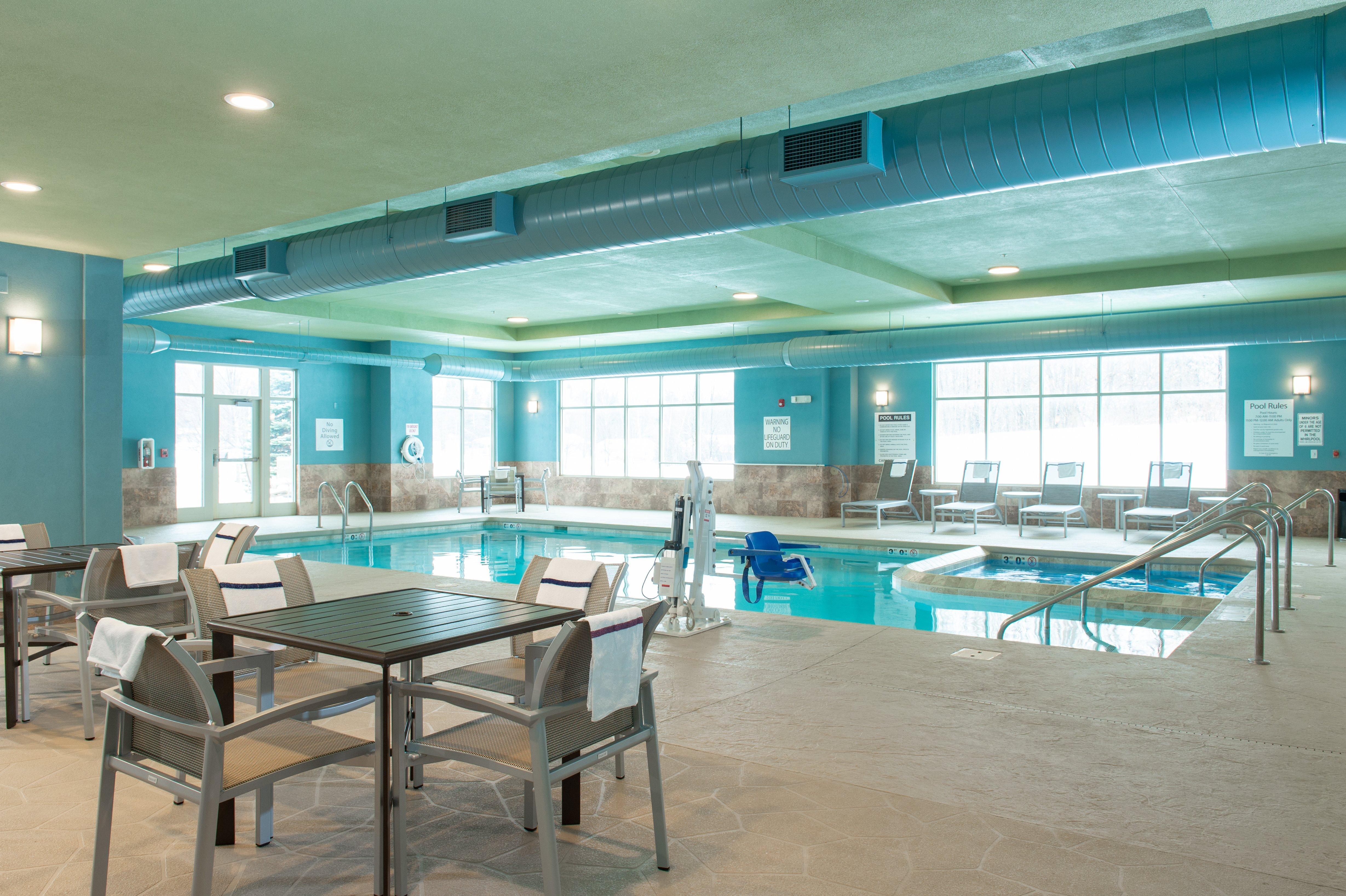 Holiday Inn Express & Suites Wausau By Ihg Weston Ngoại thất bức ảnh