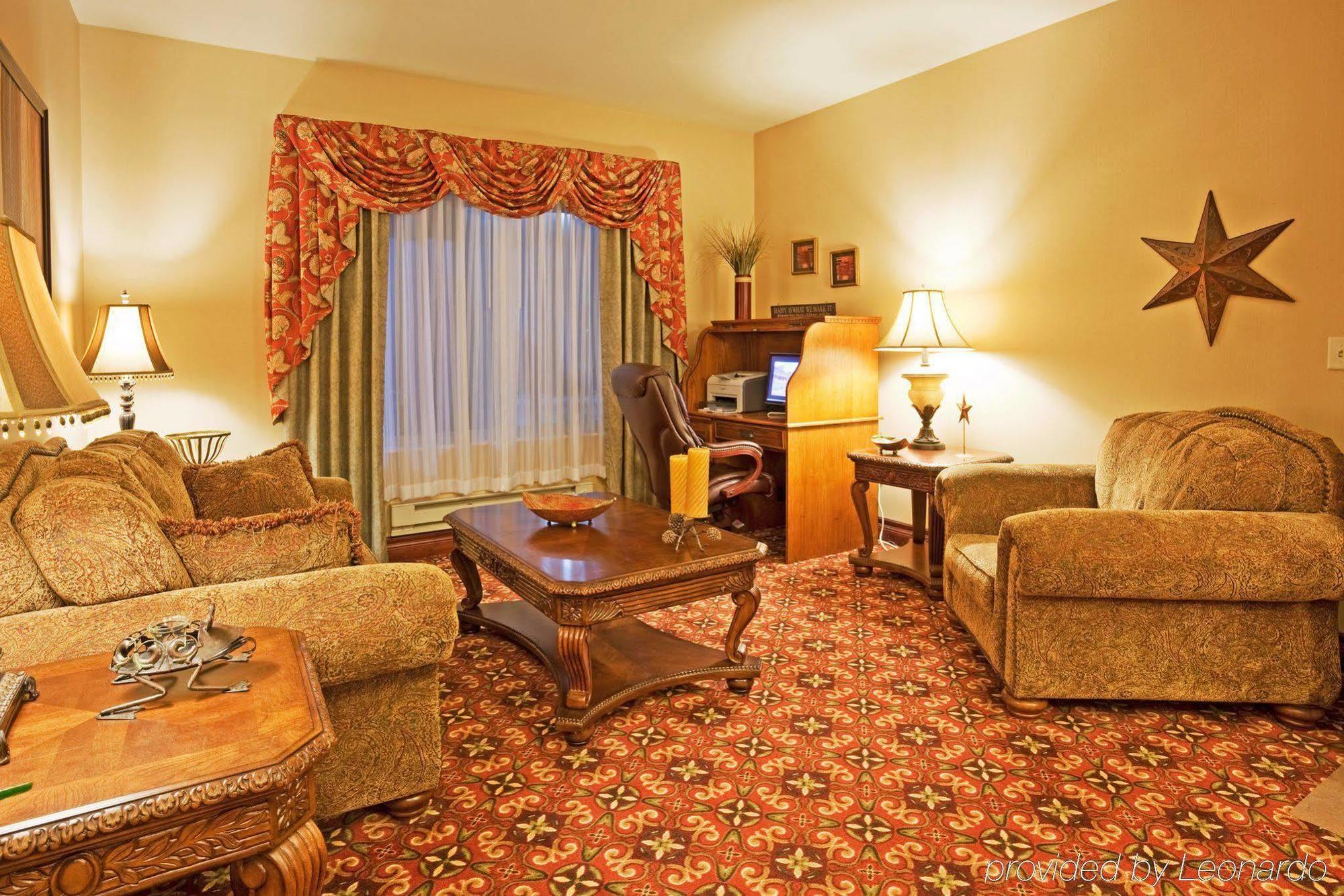 Holiday Inn Express & Suites Wausau By Ihg Weston Phòng bức ảnh