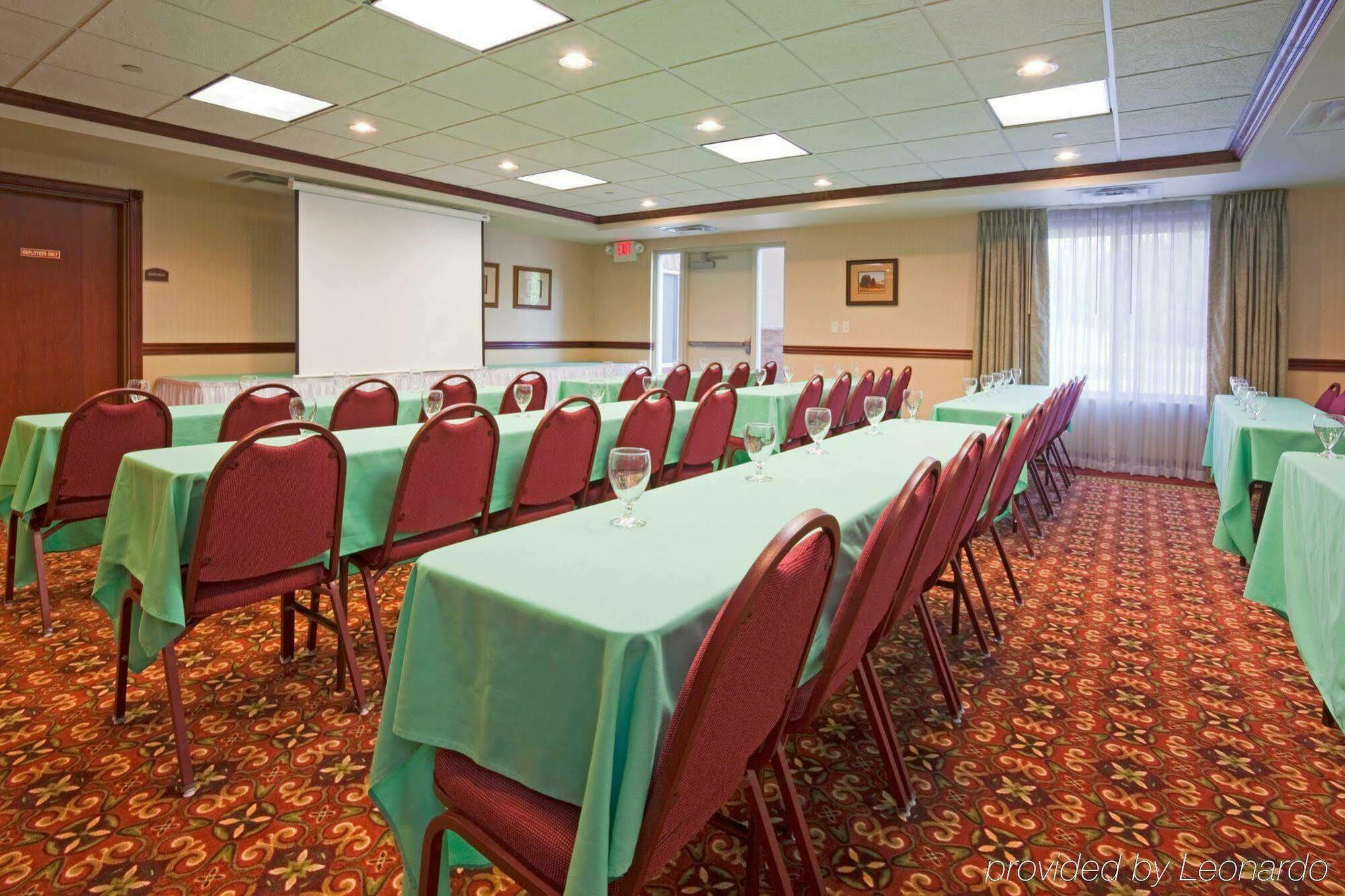 Holiday Inn Express & Suites Wausau By Ihg Weston Ngoại thất bức ảnh